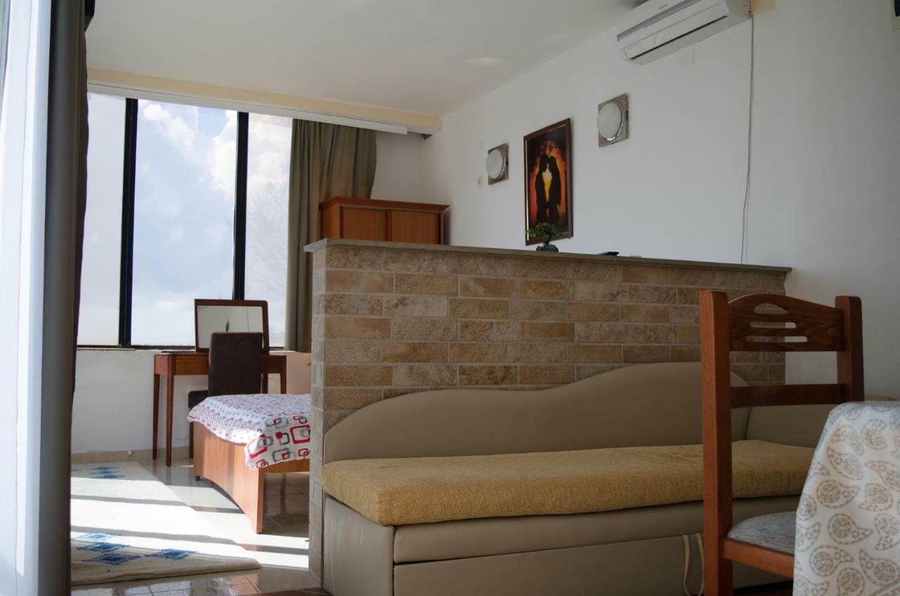 אולסינץ' Apartments Basha 1 - Long Beach מראה חיצוני תמונה